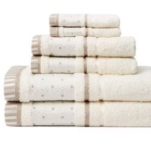 Elegant Cream Bath Towel Set/6 NWT
